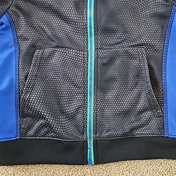 Adidas toddler lightweight jacket with hood - Picture 3 of 4